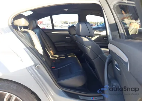 2011 BMW 528I z USA, uszkodzony, nr VIN WBAFR1C55BC745368